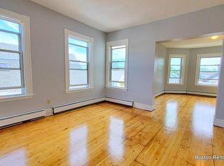89 Cross St #3, Somerville, MA 02145