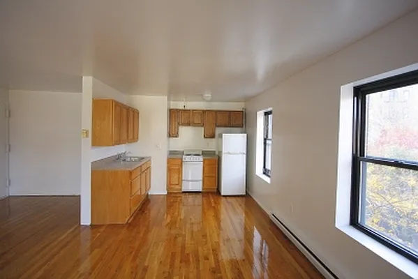 Rented by Citi Habitats | media 16