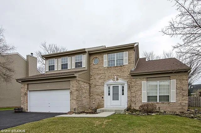 411 Old Oak Cir photo 1