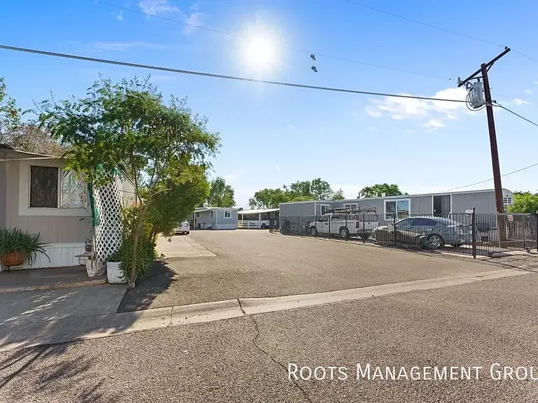 6231 N 59th Ave #9 — Photo 18