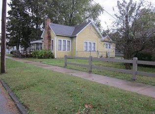 1519 Spruce St, Murphysboro, IL 62966