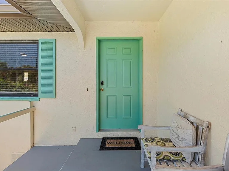 309 Shore T Rd — Photo 7