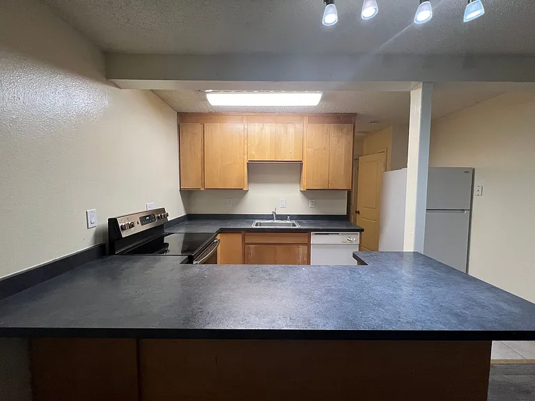 The Loft Apartments — Photo 10