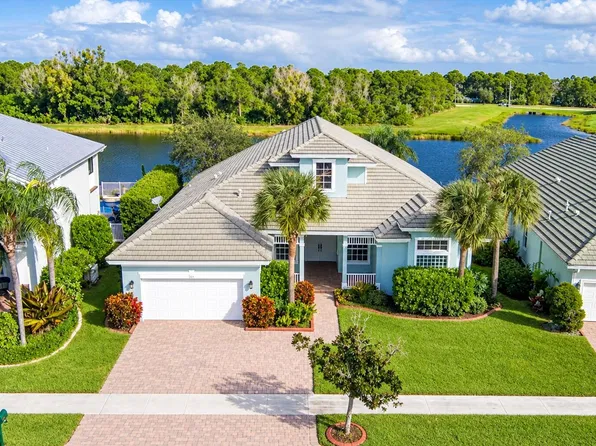 213 Magnolia Lakes Boulevard, Port St Lucie, FL 34986