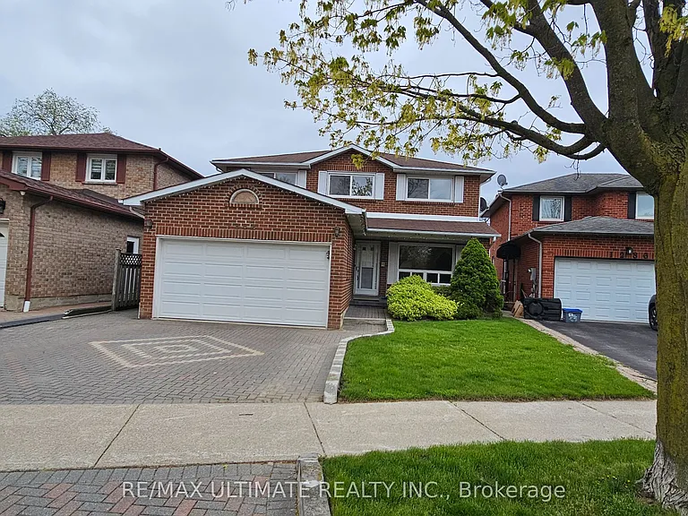 1282 Dexter Cres #MAIN FLOOR — Photo 29