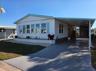9 Cherry Ave, Bradenton, FL 34207