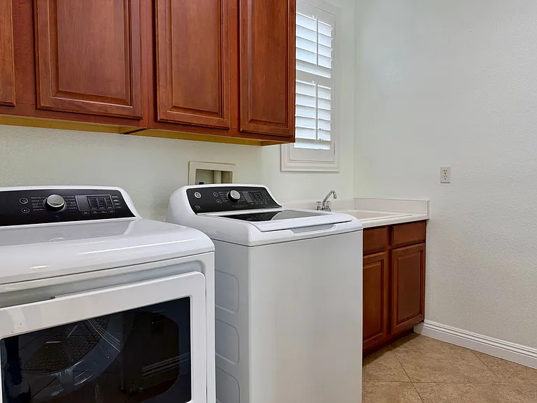 7873 Sleeping Lily Dr — Photo 18
