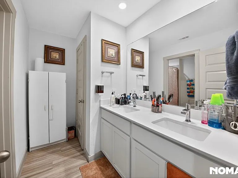 1127 River Trace Ct — Photo 10