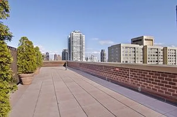 Sold by Douglas Elliman | media 19