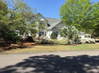 746 Savannah Dr, Pawleys Island, SC 29585