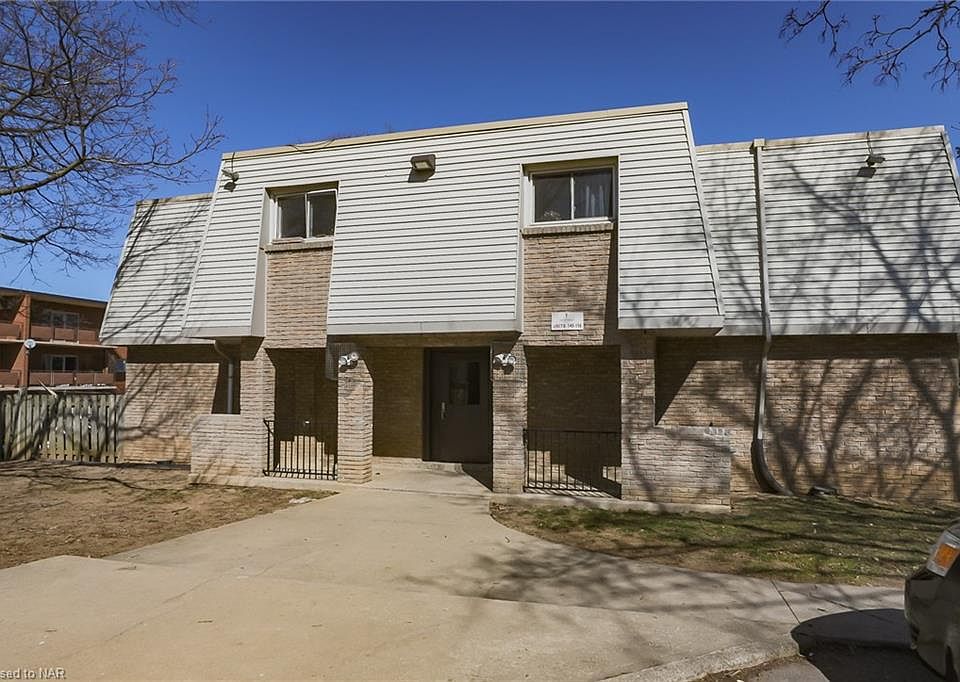 2nd image of 17 Old Pine Trl #145