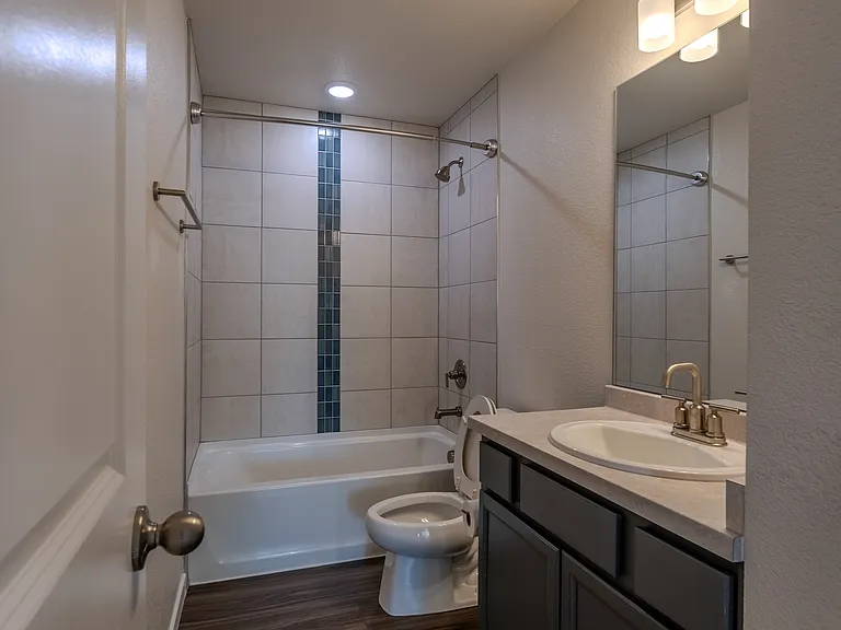 8172 Goldenray Pl — Photo 8