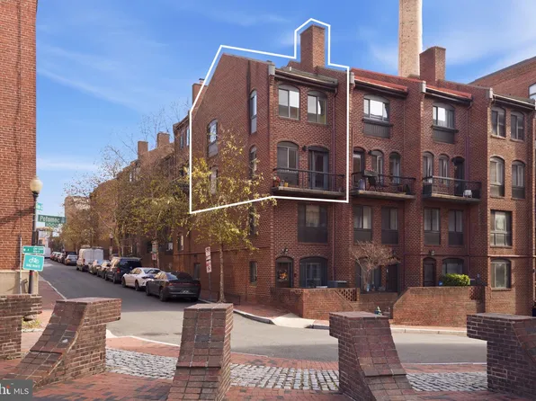 1066 Paper Mill Ct NW #1066, Washington, DC 20007