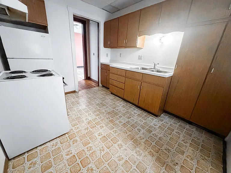816 Cass St #104 — Photo 12