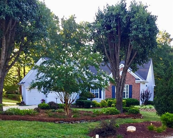 1st image of 3909 Leghorn Ct