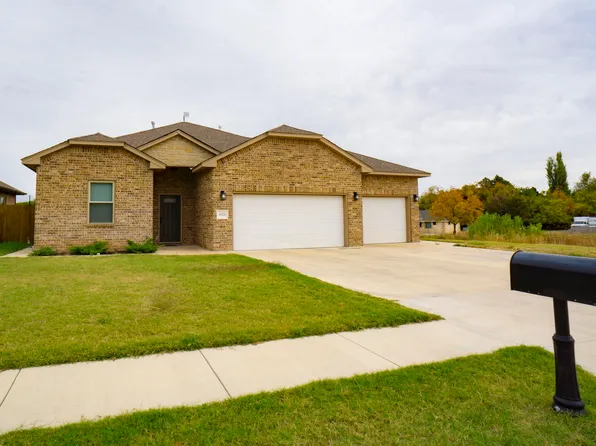 4224 E Creek Dr, Woodward, OK 73801