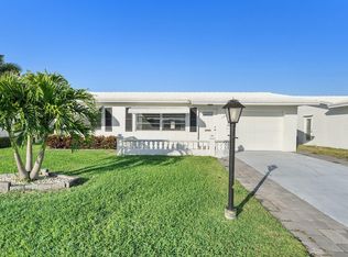 1009 SW 16th St, Boynton Beach, FL 33426