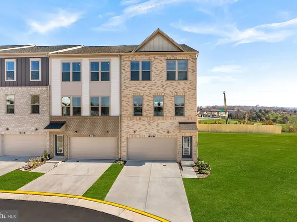 2461 Mystic Maroon Ter, Ashburn, VA 20147