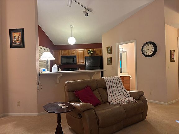 4th image of 1707 Park Deville Pl