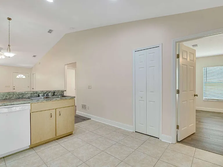 51 Wellwood Ln #A — Photo 27