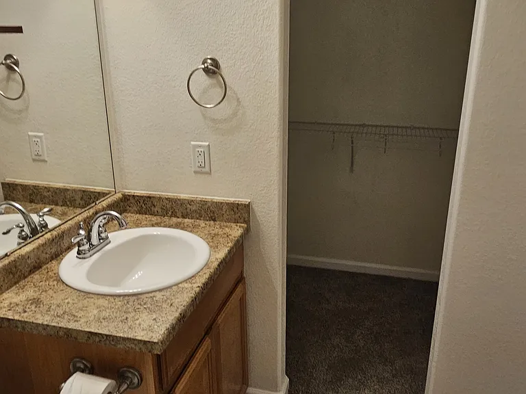 1852 Gemini Ct — Photo 13