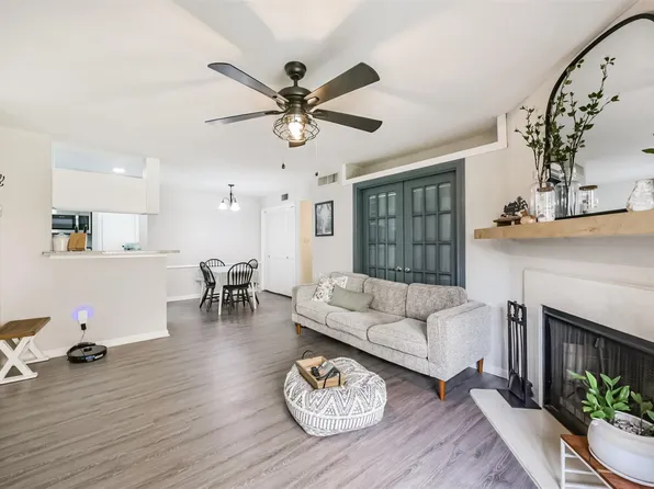 2121 Hepburn St APT 612, Houston, TX 77054