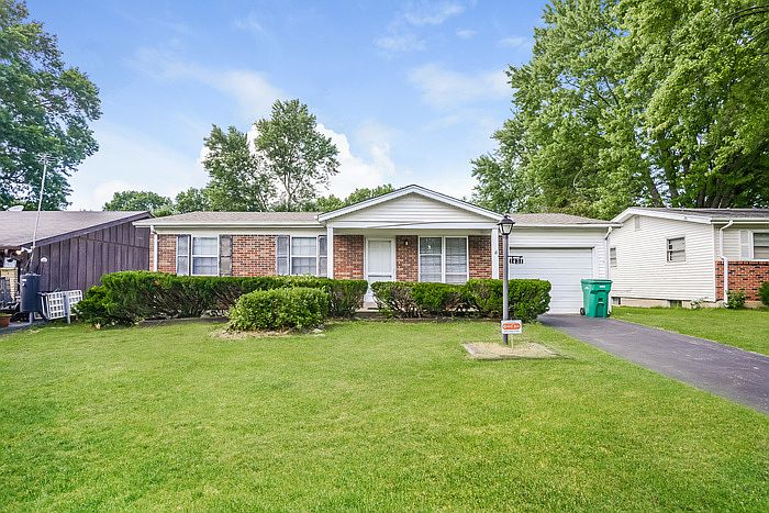 1st image of 1431 Cove Ln