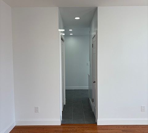 5th image of 43-14 28th Ave