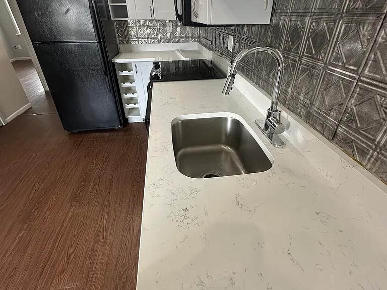11 Tuttle St #2 — Photo 4