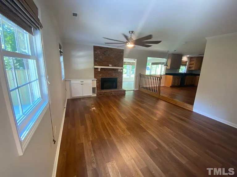 404 S Montreal Ct — Photo 36