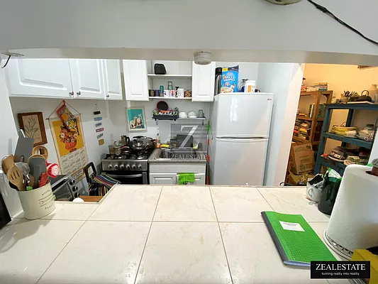 Rented by ZealEstate Group Inc | media 13