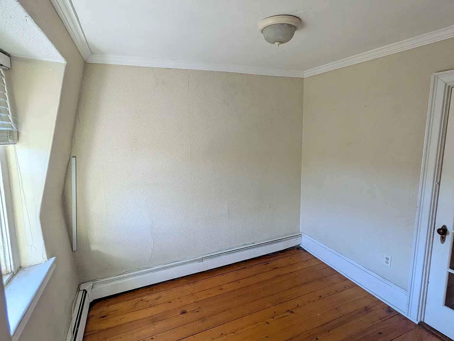 8 Beckler Ave — Photo 3