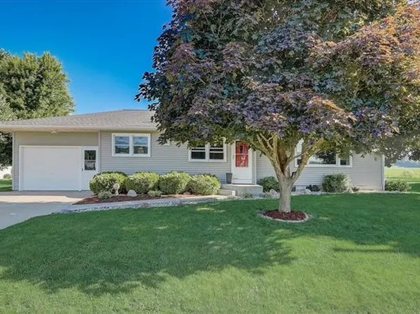 8890 County Road Y, Sauk City, WI 53583