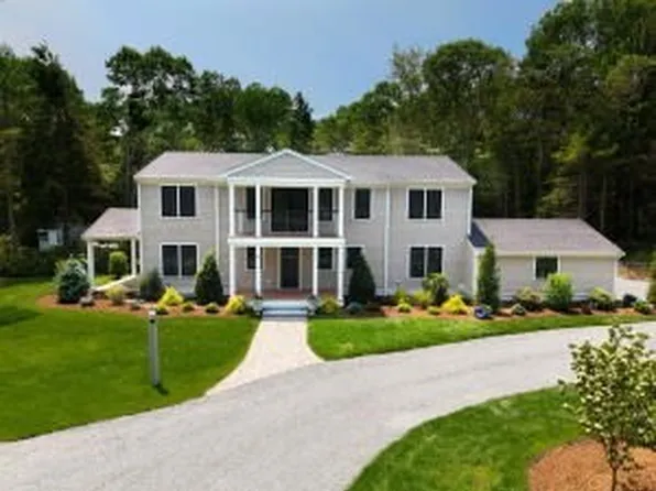 73 Tern Ln, Barnstable, MA 02630