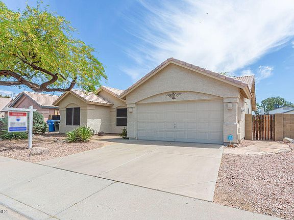 4th image of 10415 S 41st Pl