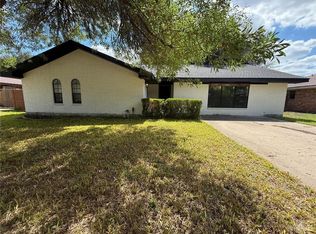 2416 Cottonwood St, Mission, TX 78574