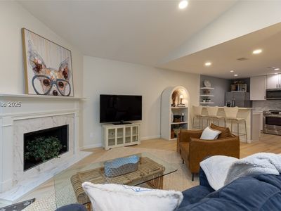 96 Mathews Dr APT 55, Hilton Head Island, SC, 29926