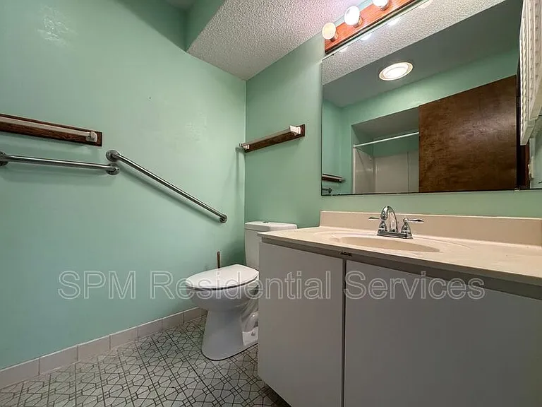 513 Edgewater Club Rd — Photo 18