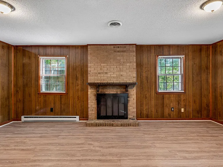 4725 Pennoak Rd — Photo 26