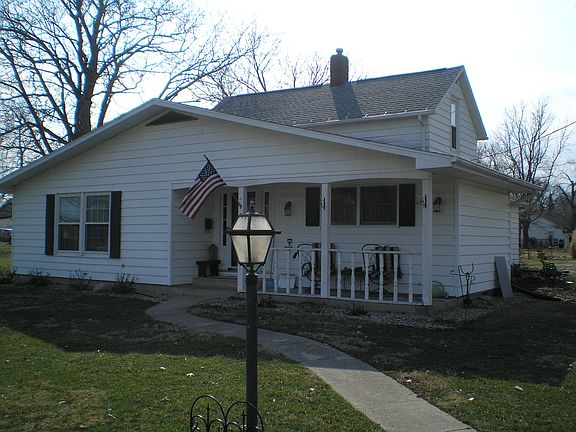 2nd image of 307 S Spruce St.