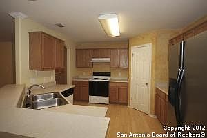 5th image of 8915 Veranda Ct