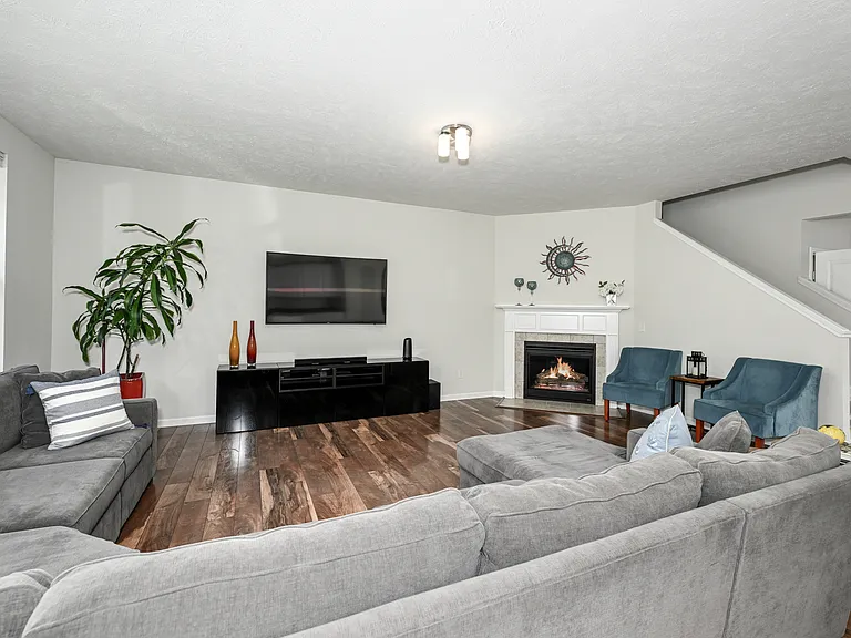 4816 Lake View Dr — Photo 20