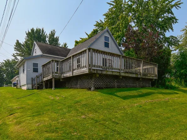 1314 Navarino St, Algoma, WI 54201