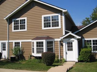 480 N Lake Shore Dr, Palatine, IL 60067