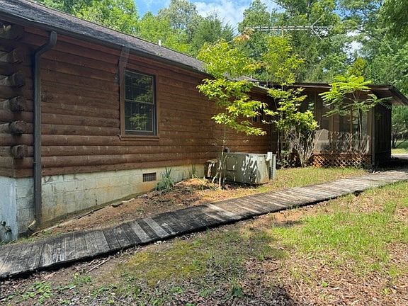 5th image of 68 Saddle Ridge Ct