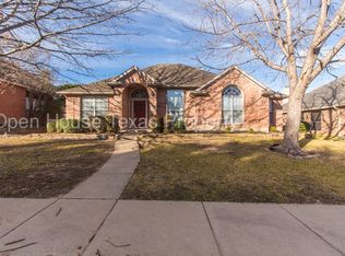 11810 Amber Valley Dr, Frisco, TX 75035