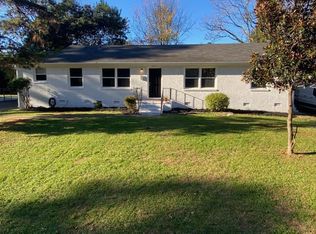 3009 Amity Garden Ct, Charlotte, NC 28205