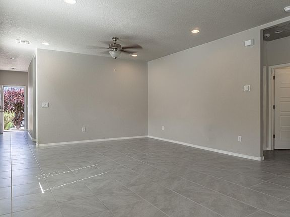 5th image of 4856 Kings Peak Rd NE