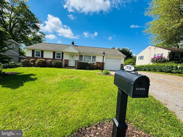 2938 Herrlyn Ct, Dallastown, PA 17313