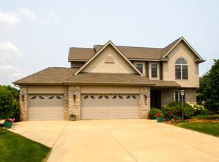 3360 115th St, Pleasant Prairie, WI 53158